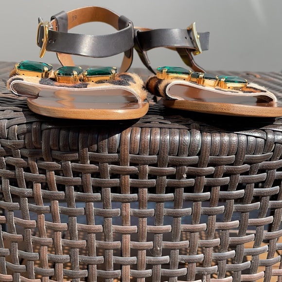 Shoes with Green Stones Size 9 - Picture 4 of 16